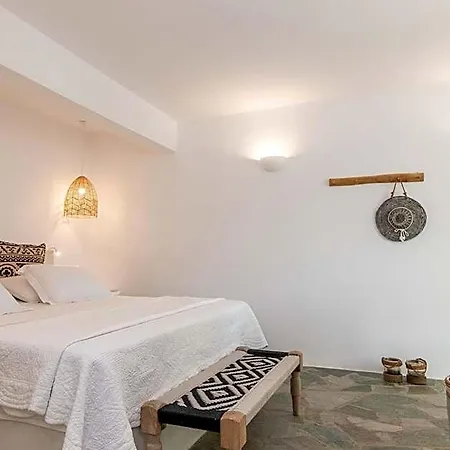 Saffron Boutique Отель 4*